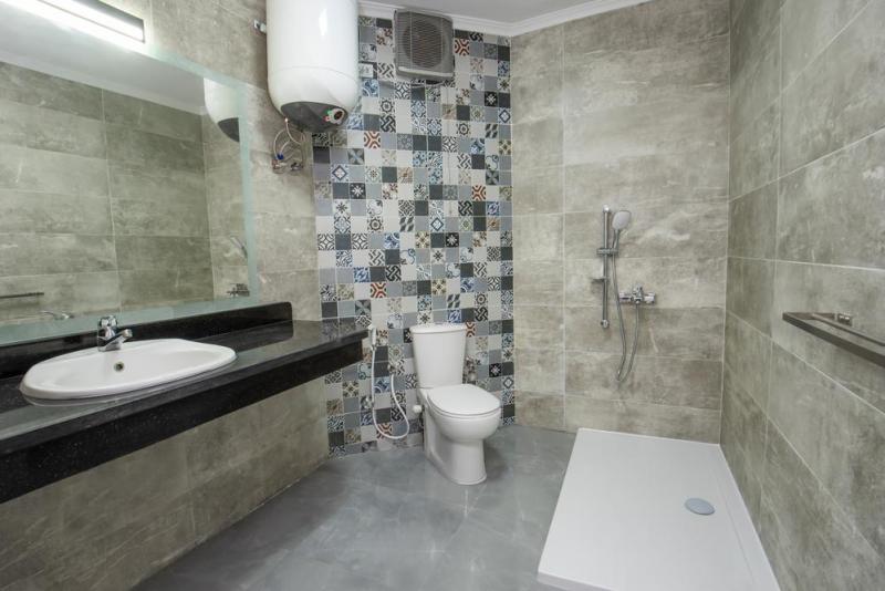 Meubles sur-mesure : optimisez l'espace de votre salle de bain